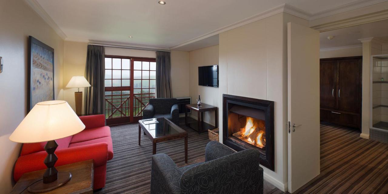 The Caledon Hotel And Spa Exterior photo